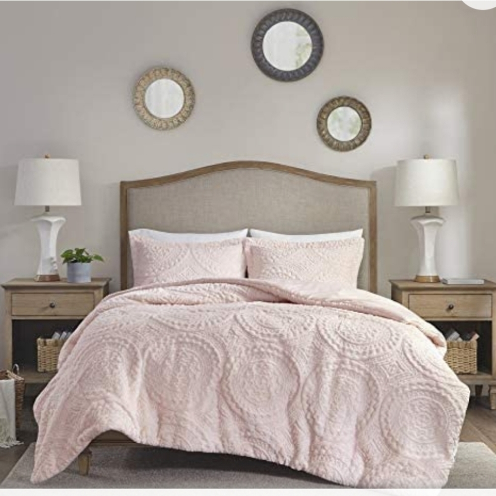 Madison Park Arya Comforter Set
